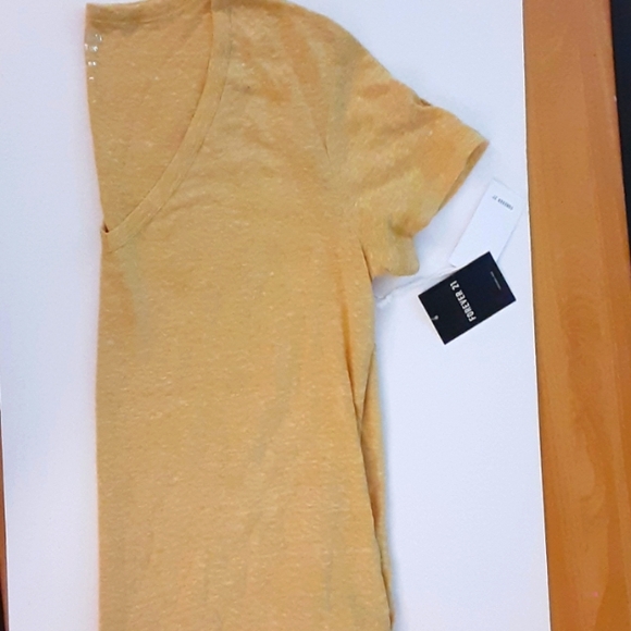 Mom Tee - Picture 3 of 5